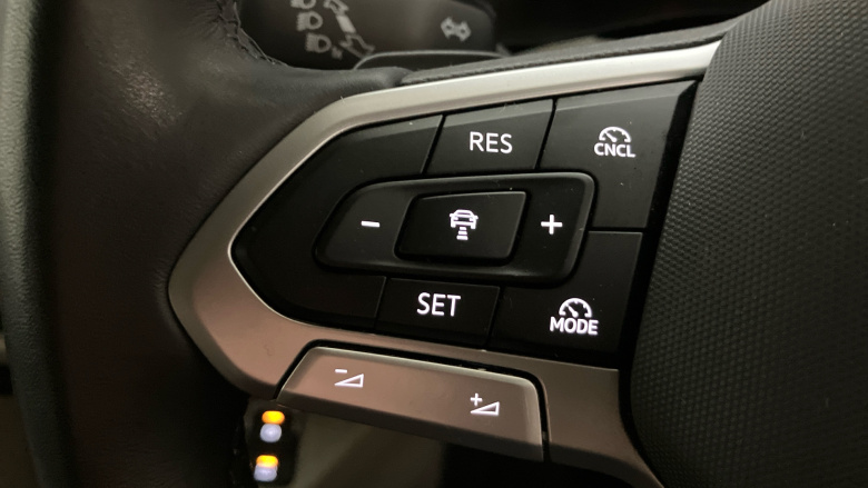 Volkswagen Multivan 2.0 TDI Life 5dr DSG Diesel Estate